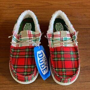 HEYDUDE Wally Plaid Slip-on Shoes Boys J2 New With Tags